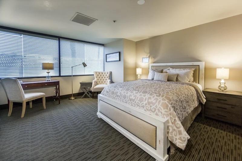 Laguna Treatment Center (CA)